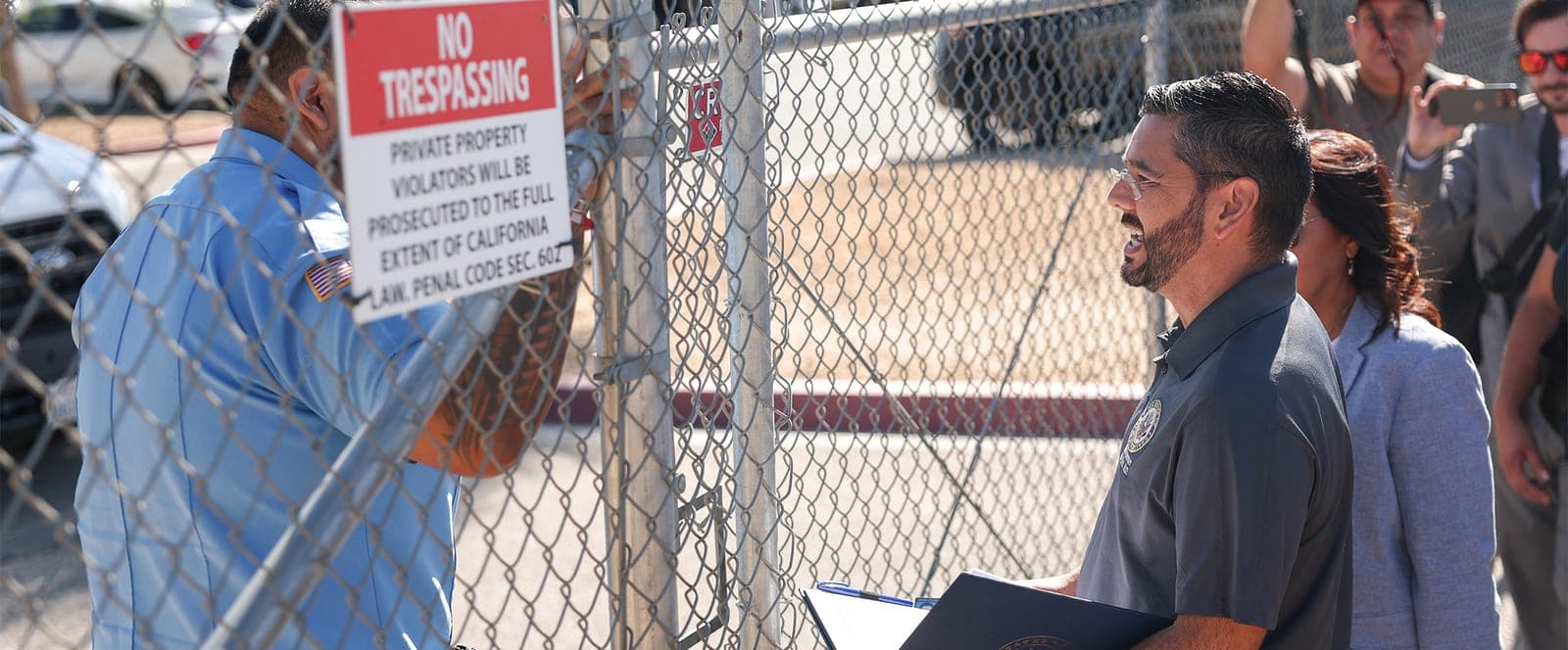 Judge rules against ICE blocking Congressional visits