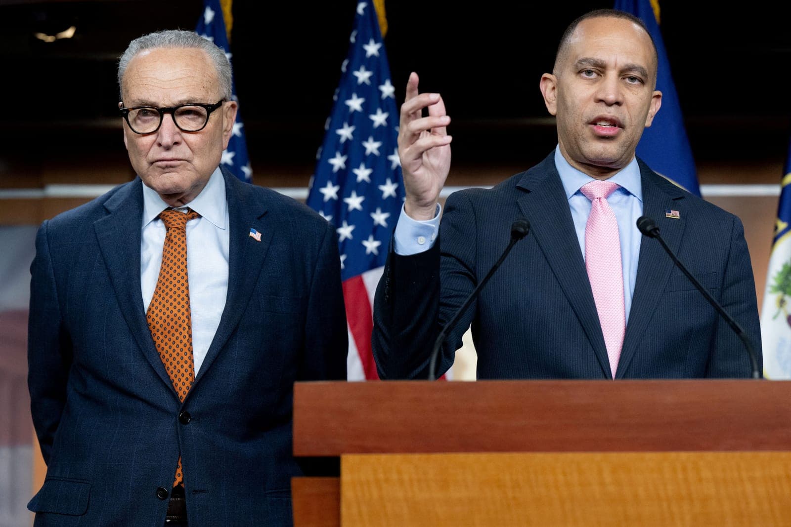Schumer, Jeffries project unity, demand ICE reforms in spending fight