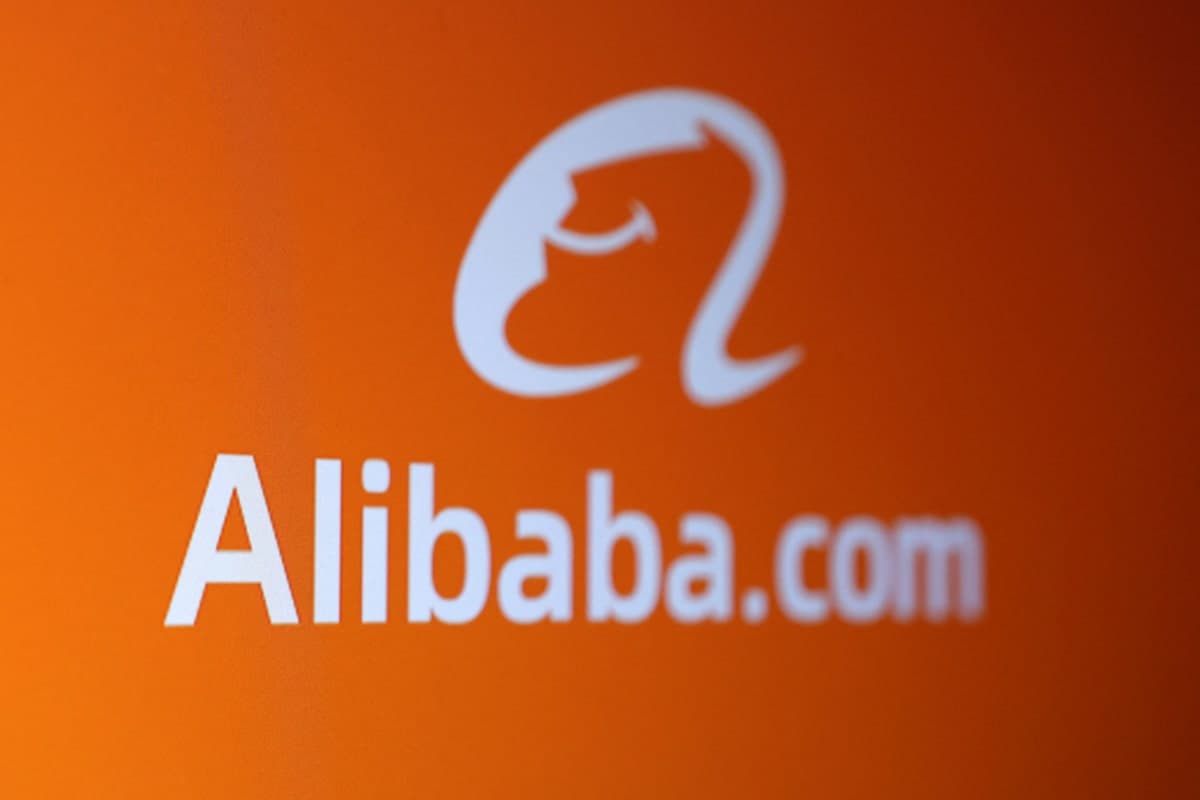 US lawmakers urge SEC to delist Alibaba and Chinese companies, FT reports - Reuters