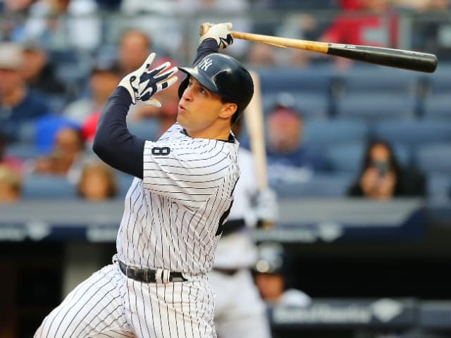 'TOTAL WINNER': Trump Backs Former MLB Star Mark Teixeira in Texas