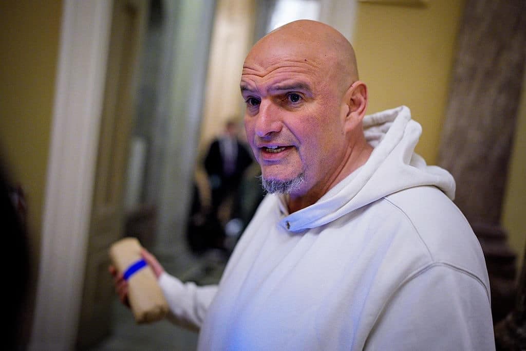 John Fetterman Backs Trump's White House Ballroom Push After Correspondents' Dinner Shooting