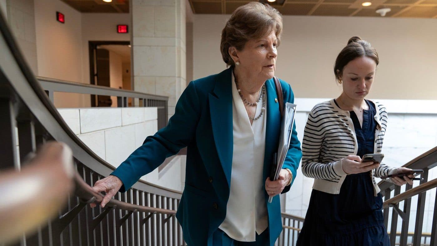 Senator blames Trump administration’s ‘insulting’ rhetoric for tourism slump