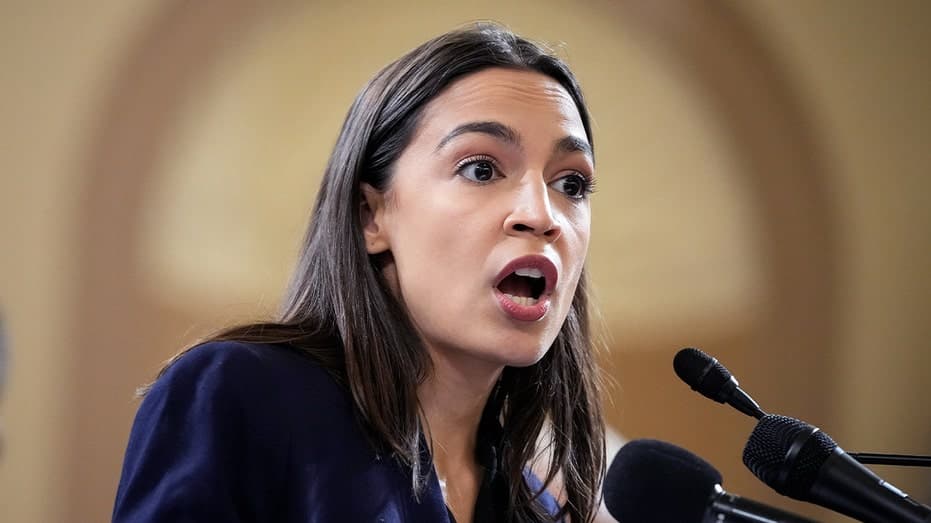 Democrats split on AOC as some battleground candidates distance themselves from 'Squad' lawmaker