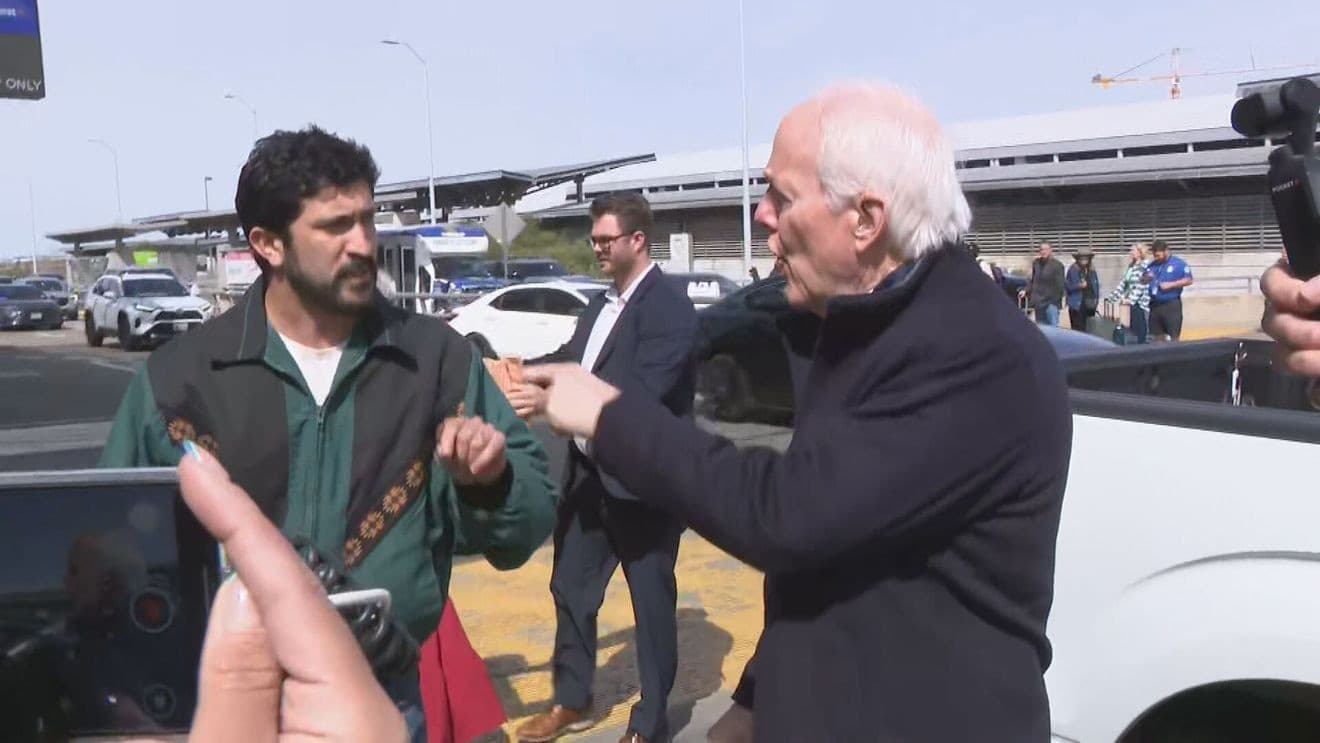 Rep. Casar confronts Sen. Cornyn at Austin airport over TSA funding