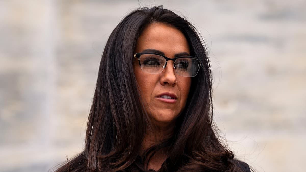 Lauren Boebert posts bizarre message as Trump admits she could be ousted from Congress NEXT