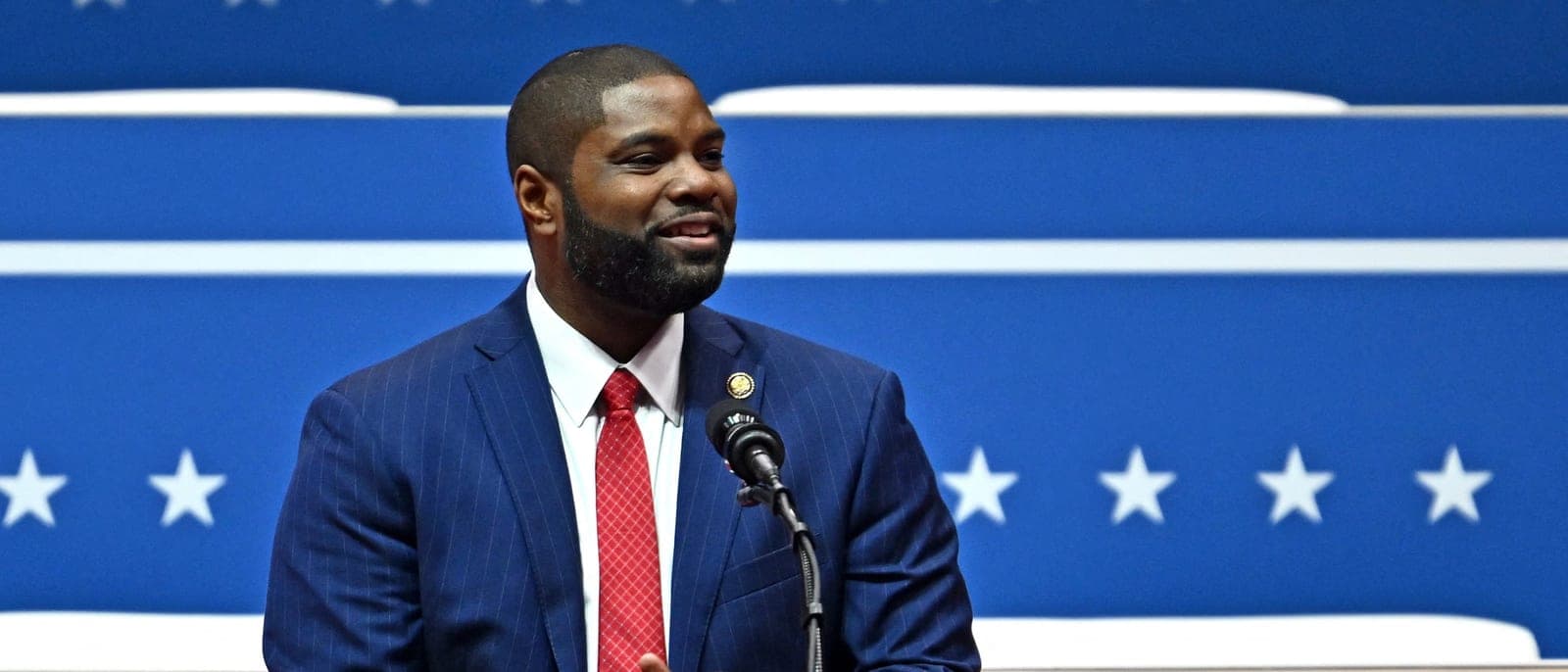 Trump-Endorsed Byron Donalds To Face GOP Turncoat In Florida Governor Race