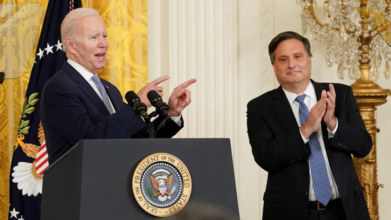 Biden ex-chief of staff Ron Klain sparks backlash defending Nazi tattoo