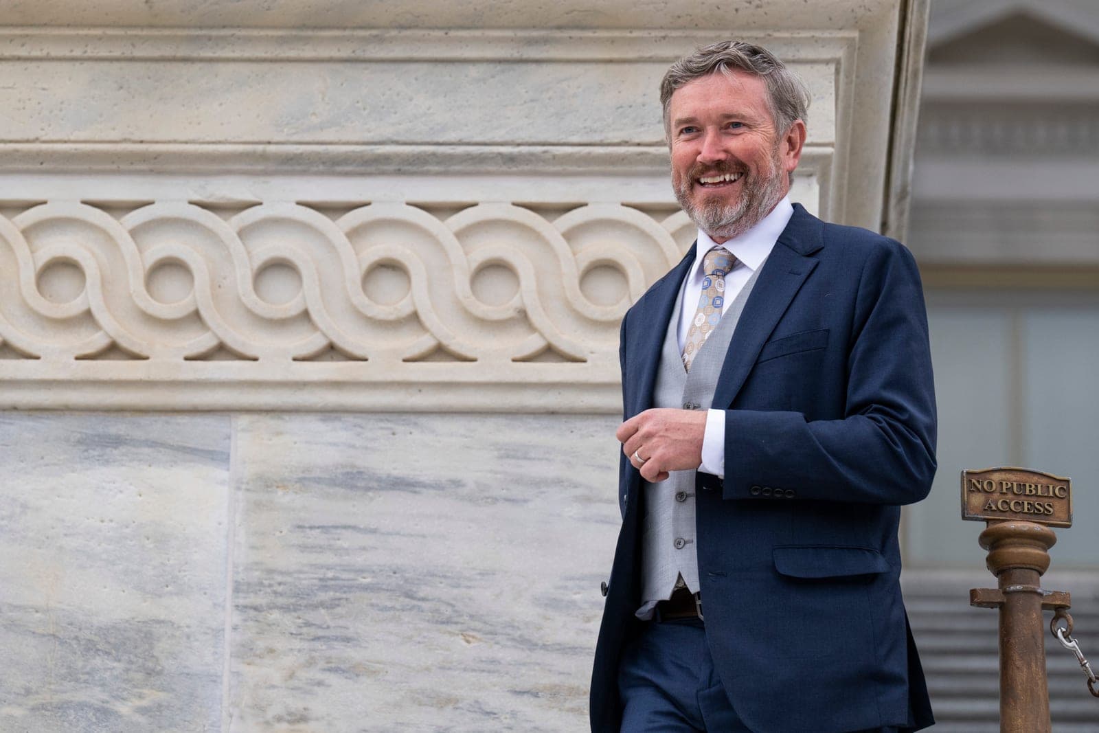 Trump tells voters to ouster 'bum' Thomas Massie after Bill Cassidy's defeat: 'Worst Republican Congressman in history!'
