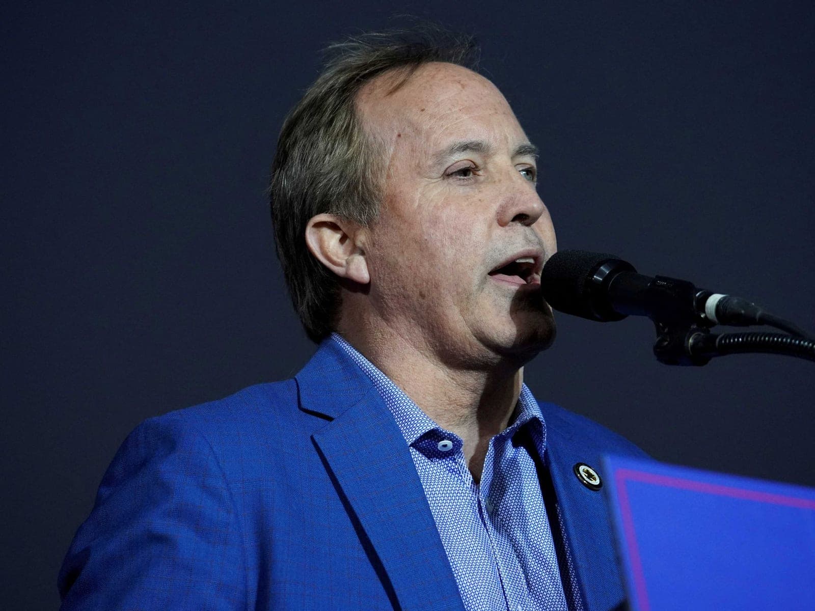 'Personality of a snail': DC insiders tear floundering GOP candidate to shreds