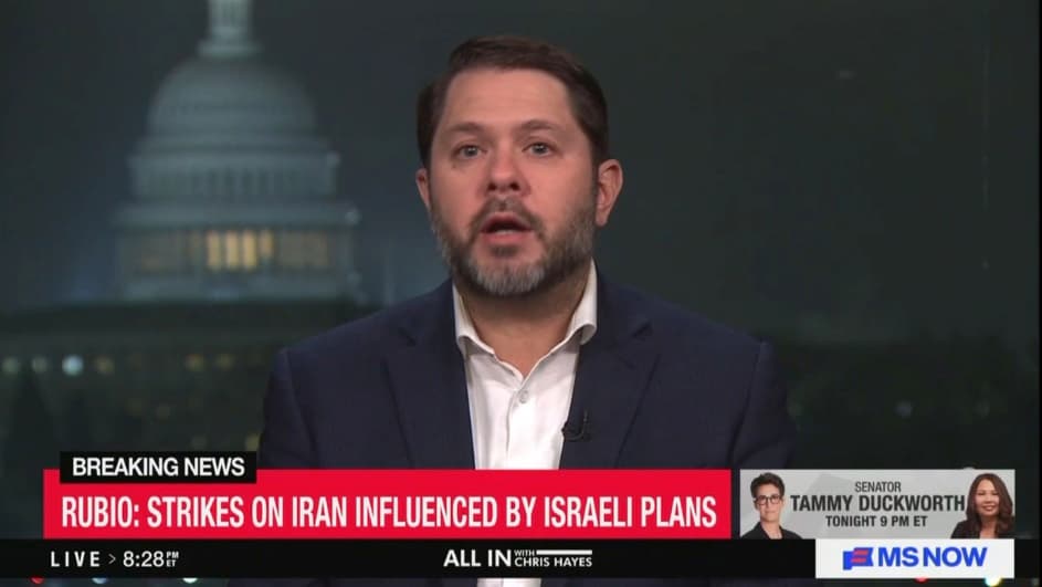 ‘They’re Following Netanyahu?!’ Senator Blasts Trump for Going Along With Israel’s ‘Dumb War’