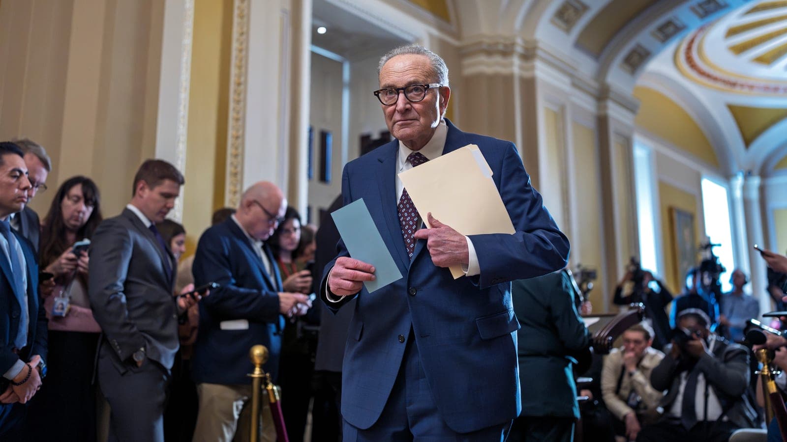Government shutdown: Funding negotiations hit snag after Democrats announce deal