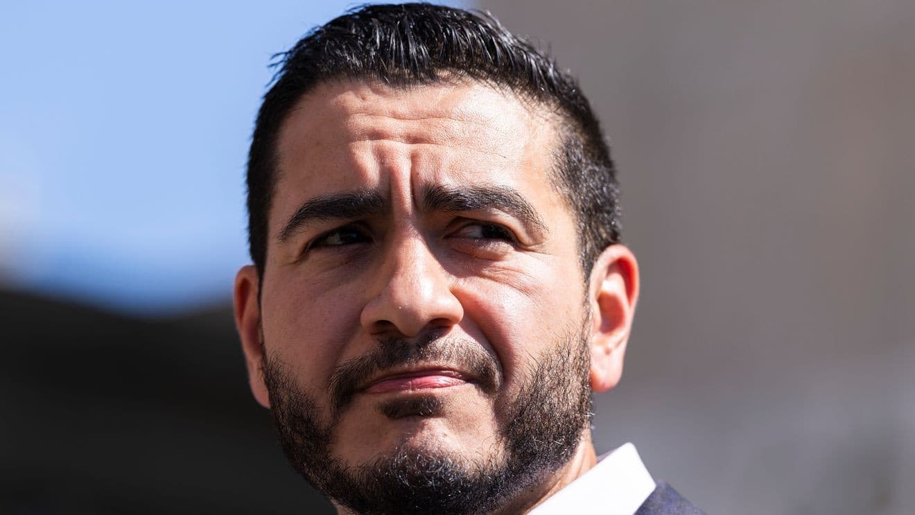 El-Sayed's Piker problem worries Democratic allies