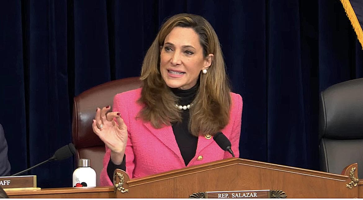 María Elvira Salazar touts her bipartisan deepfake law in second General Election ad