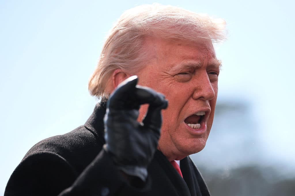 Trump accuses Hakeem Jeffries of inciting violence after White House assassination scare