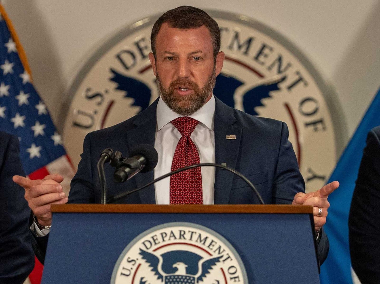Trump DHS chief ripped by legal expert for on-camera crime: 'Go back to plumbing school'