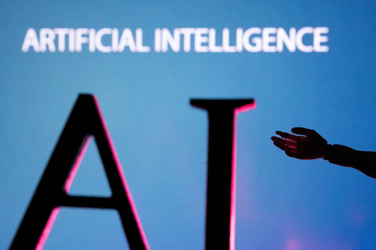 Thune Says Congress Can Address AI Risks Without Surrendering to China