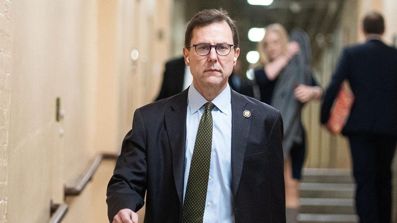 Tom Kean Jr reveals depression sidelined him from Congress in emotional speech