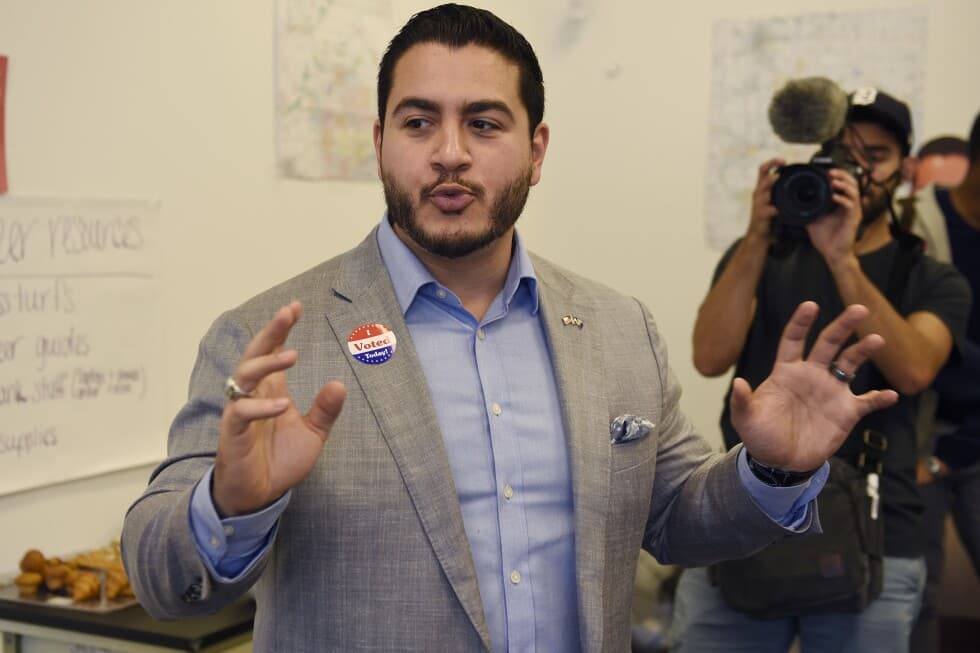Former Michigan health officer Abdul El-Sayed enters Democratic US Senate race - AP News