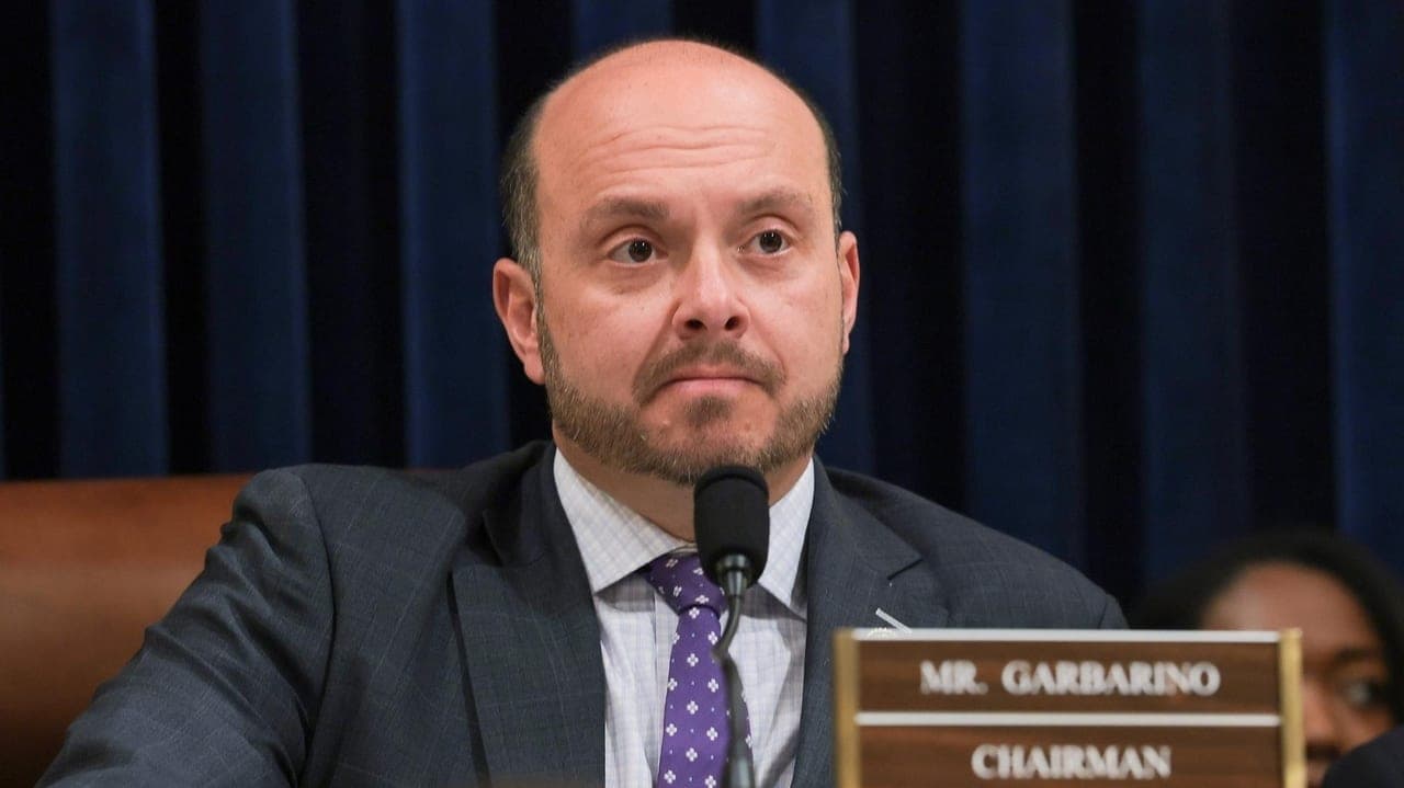 Rep. Andrew Garbarino backs congressional access to ICE facilities without 7-day notice
