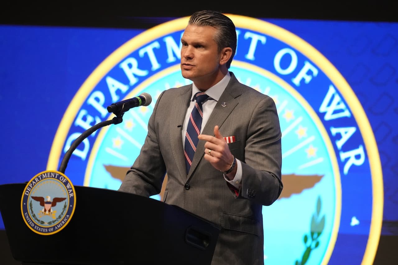 Democratic lawmakers face FBI probe over advice to military personnel