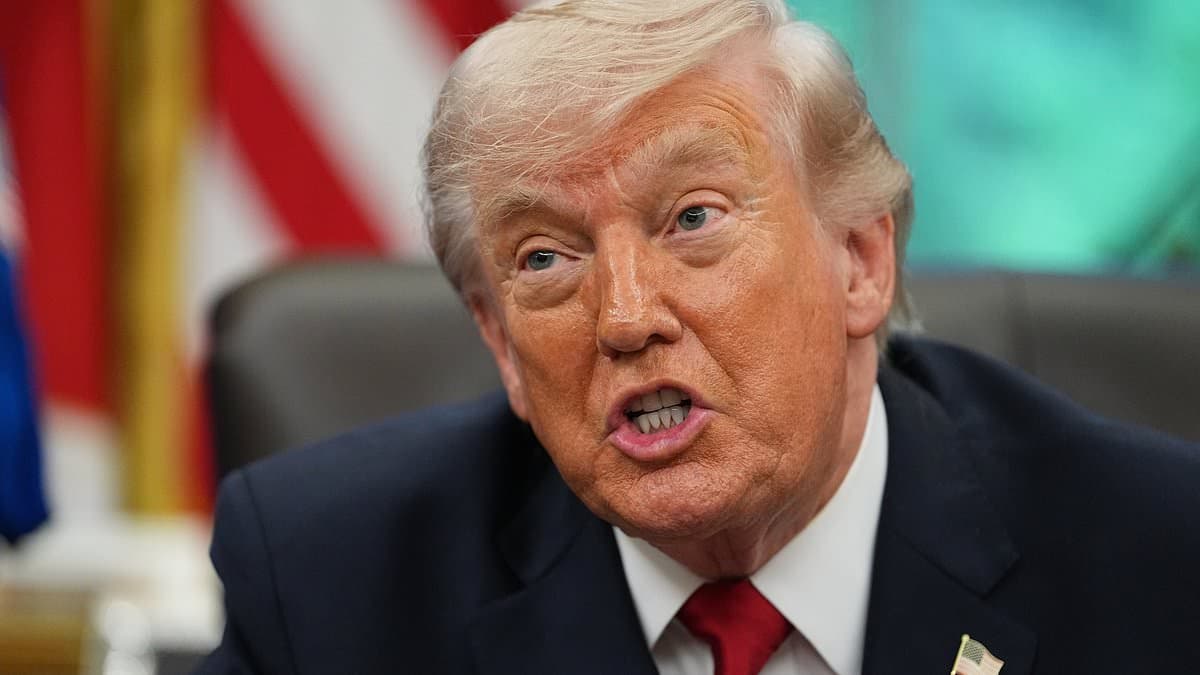 Trump rages after four Republican 'losers' voted to rip his Iran war powers away in stunning rebuke