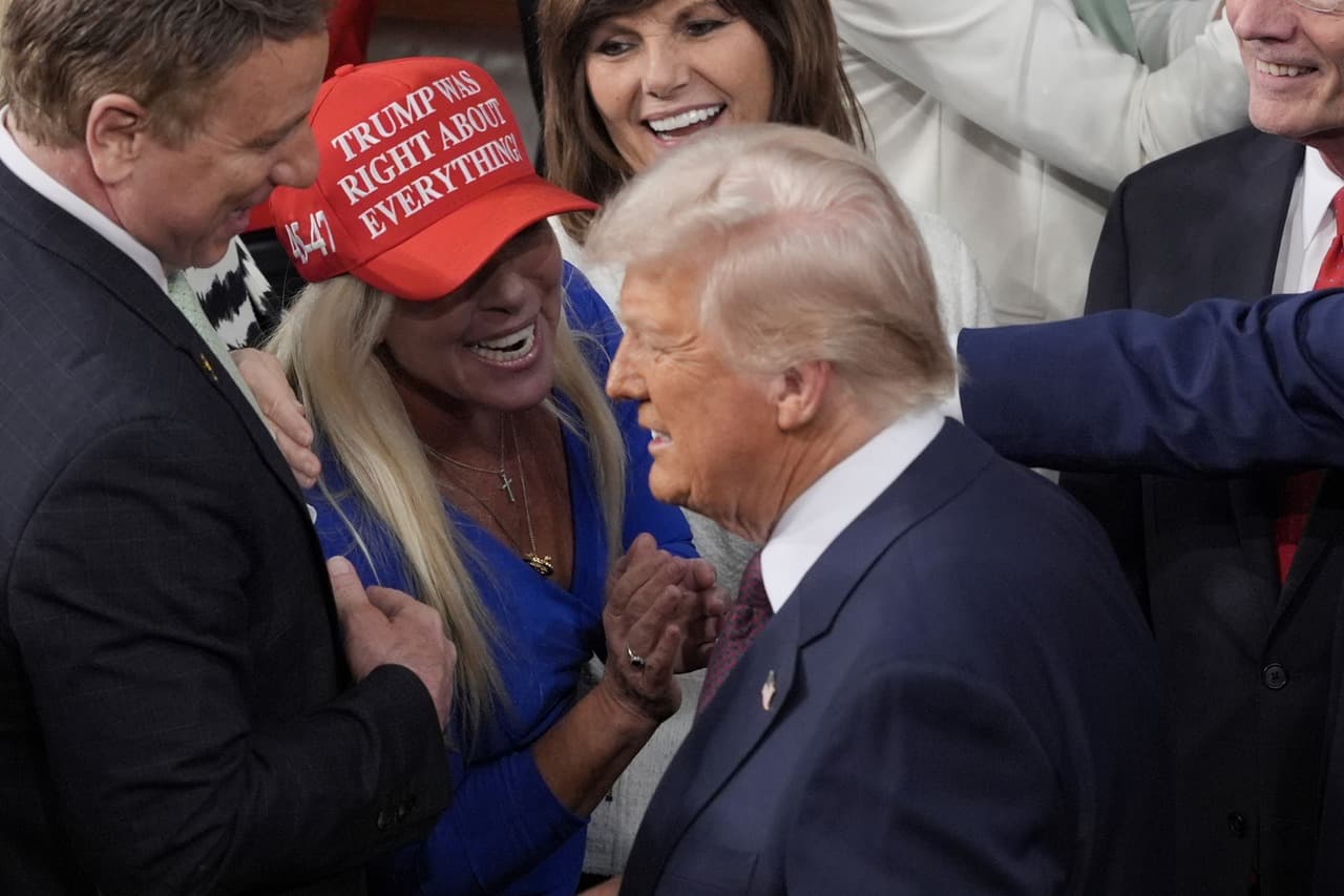 Trump calls Marjorie Taylor Greene 'ranting lunatic' amid Epstein files dispute