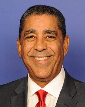 Adriano Espaillat